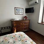 Casa vacanze Locazione Turistica A Casa Di Viola
