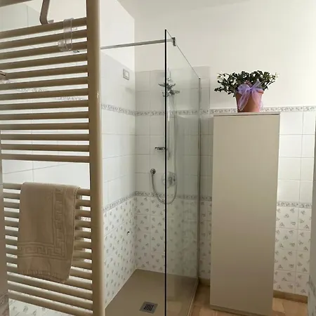 Holiday home Locazione Turistica A Casa Di Viola