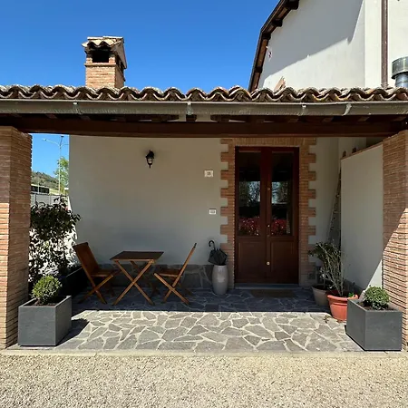 Locazione Turistica A Casa Di Viola Vakantiehuis